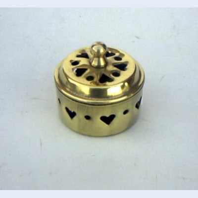 BR23034 - Solid Brass Perforated Heart Box