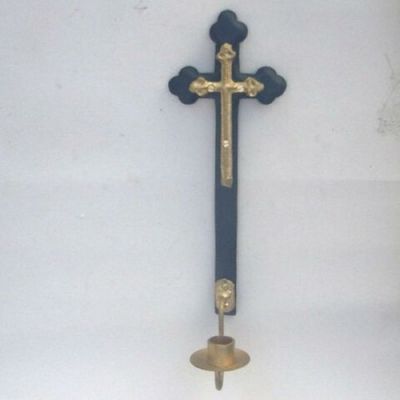 BR3122 - Wooden Cross Wall Candle Holder