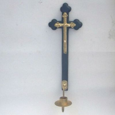 BR3122 - Wooden Cross Wall Candle Holder