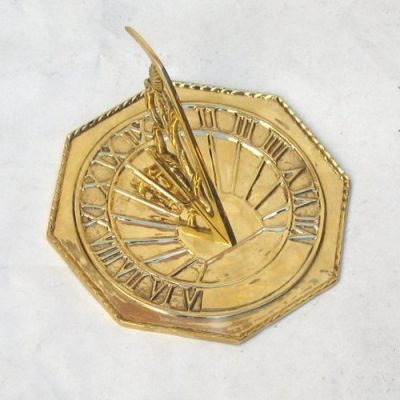 BR5112 - Solid Brass Sun Dial
