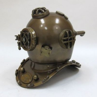 IR5255B - U.S. NAVY Diving Helmet Mark V
