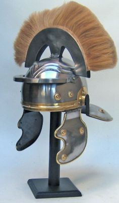 IR80618D - Roman Centurion Helmet w/ Horizontal Plume