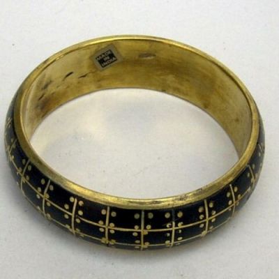 JR323 - Bracelet, Horn/Br Inlaid Dots