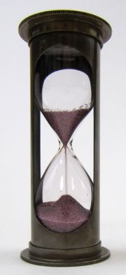 BR4862 - Brass Sand Timer 4" Maroon Sand