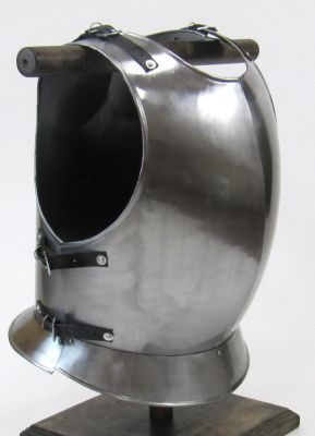 IR80703 - Breast Plate Armor