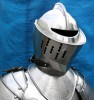 IR19910 - Engraved Suit of Armor, Leaves & Wings Crest